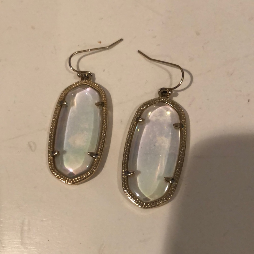 Kendra Scott Elle earrings